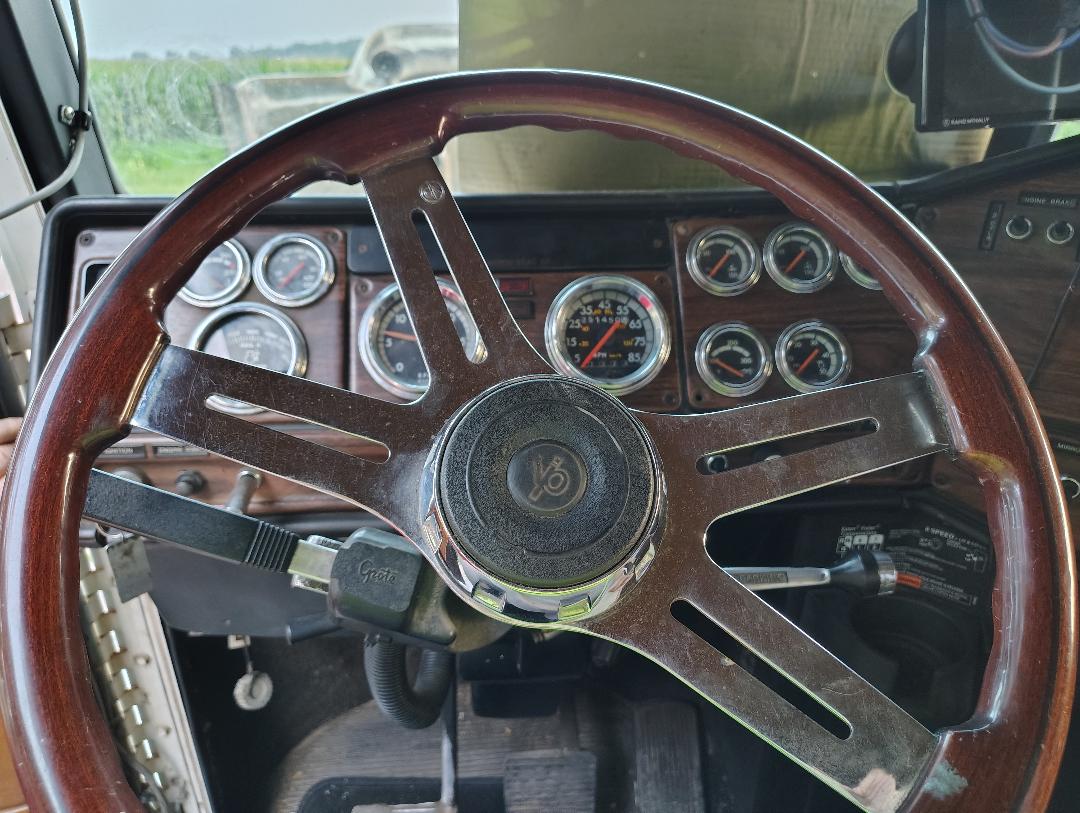 1999 FREIGHTLINER 5-Axle - Image 43